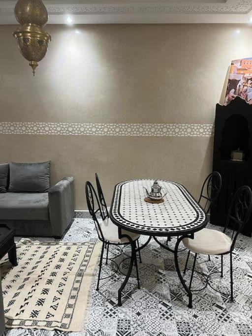 Appartement Proche Aeroport 마라케시 외부 사진