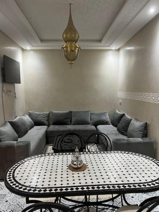 Appartement Proche Aeroport 마라케시 외부 사진